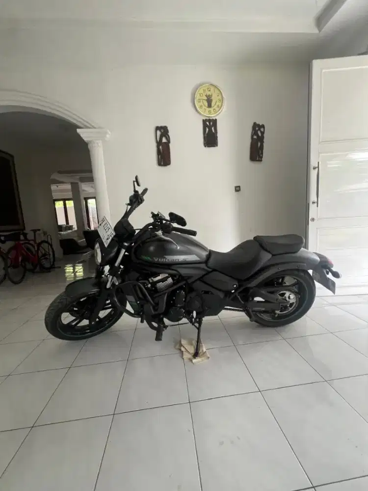 Kawasaki Vulcan s 650 tahun 2023