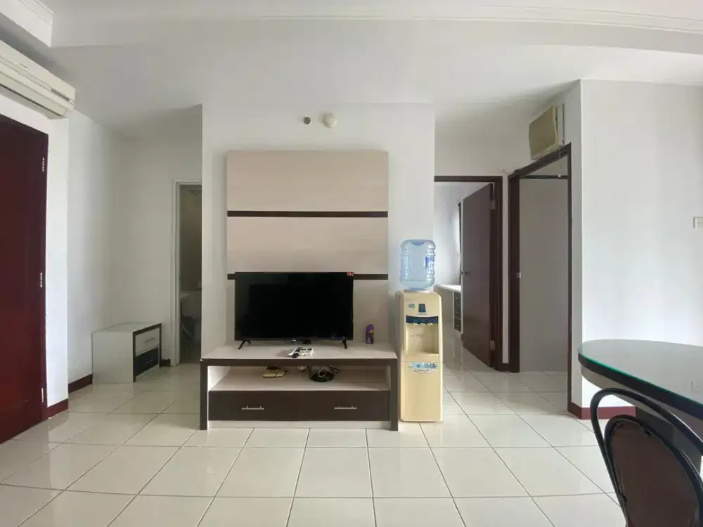 Disewakan Unit Apartemen MGR 2, (2BR), Furnish Lengkap, Tower Kenanga, Dekat Dengan Mall Central Park, Best View