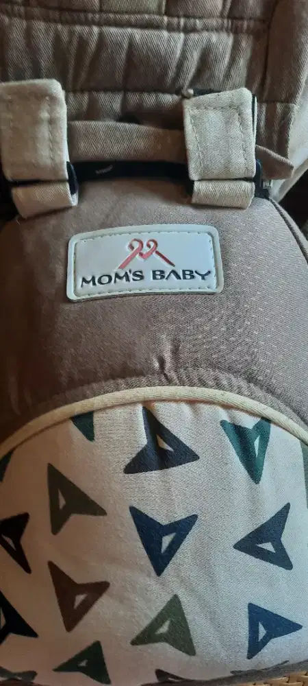 M SHAPE MOM'S BABY