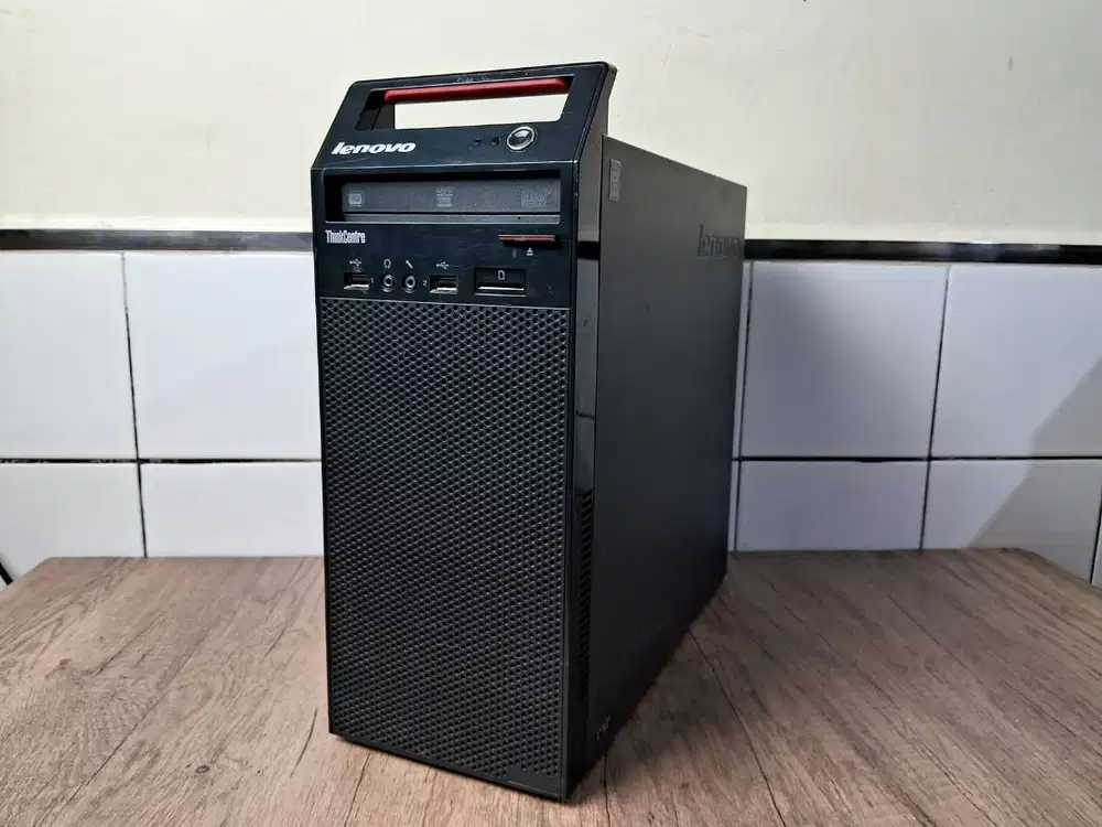 CPU LENOVO intel Xeon SSD