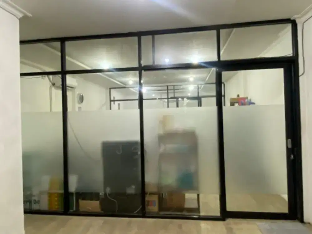 Dijual Ruko Kantor Siap pakai  full renovasi di Ifolia Harapan Indah Bekasi