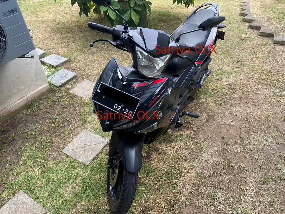 Yamaha Jupiter MX King 150 cc 2016 Hitam