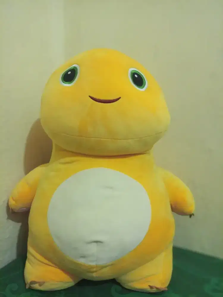 Preloved / jual boneka nailong besar miniso bekas