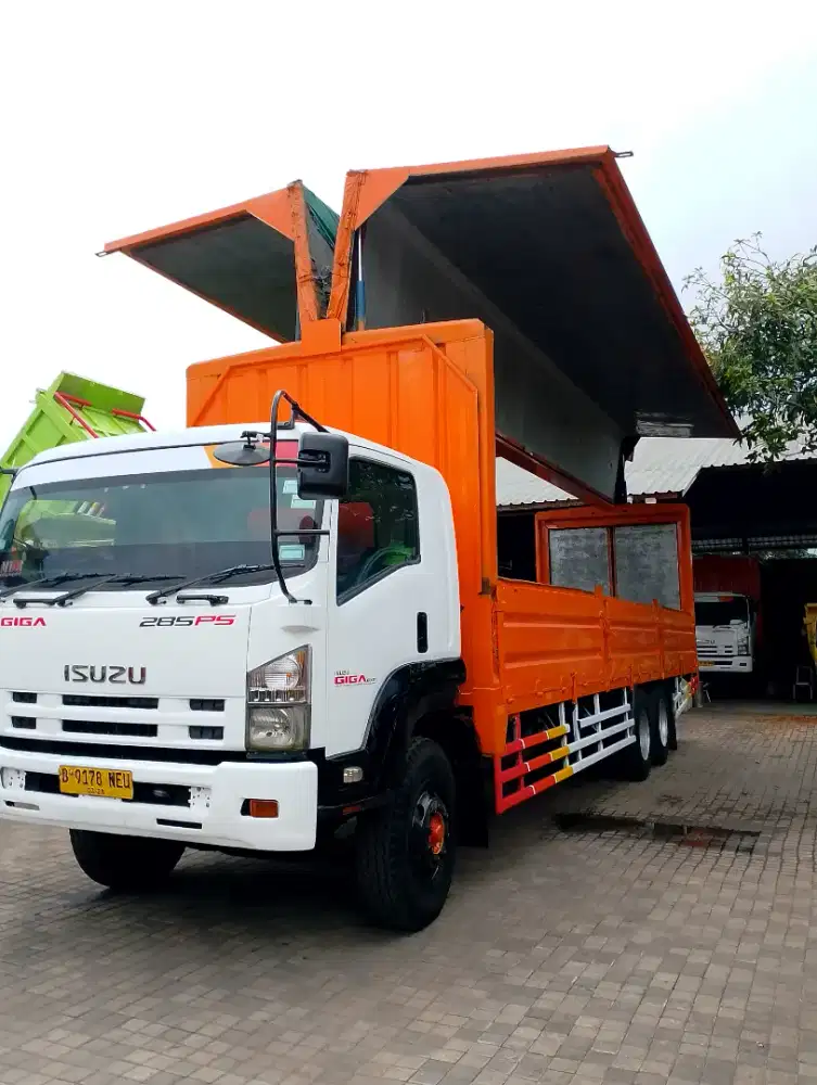 TRUK WINGBOX ISUZU GIGA FVM-34T 285PS TRONTON 6x2 TH. 20117/2018