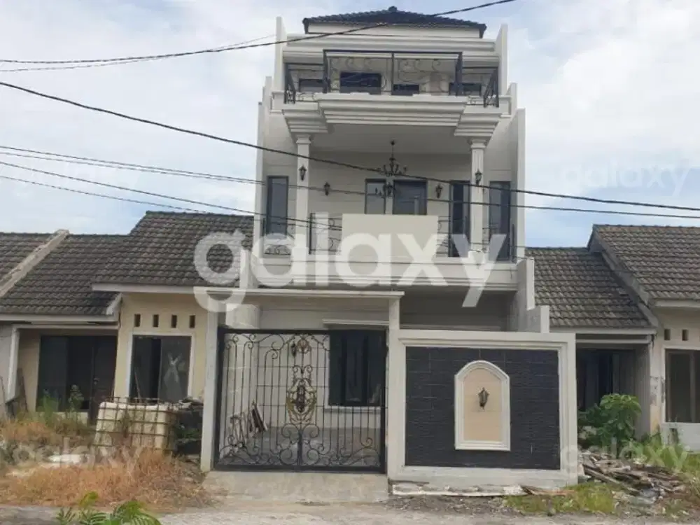 Rumah Bagus 4 Kamar Bukit Citra Mas Driyorejo Gresik GMK03336