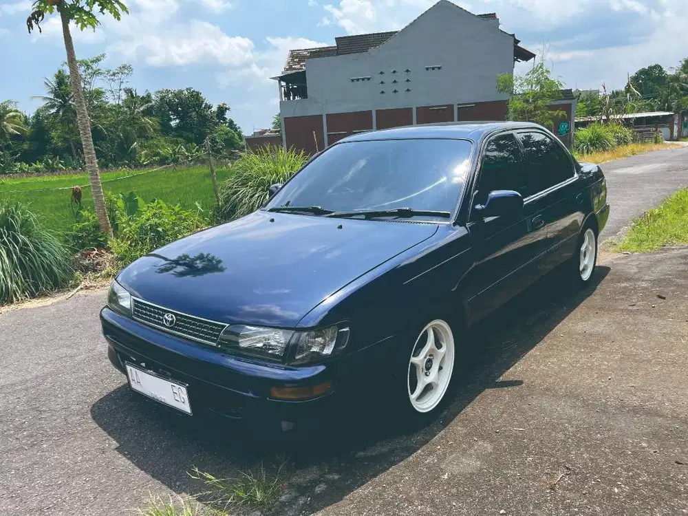 Toyota Great Corolla 1995