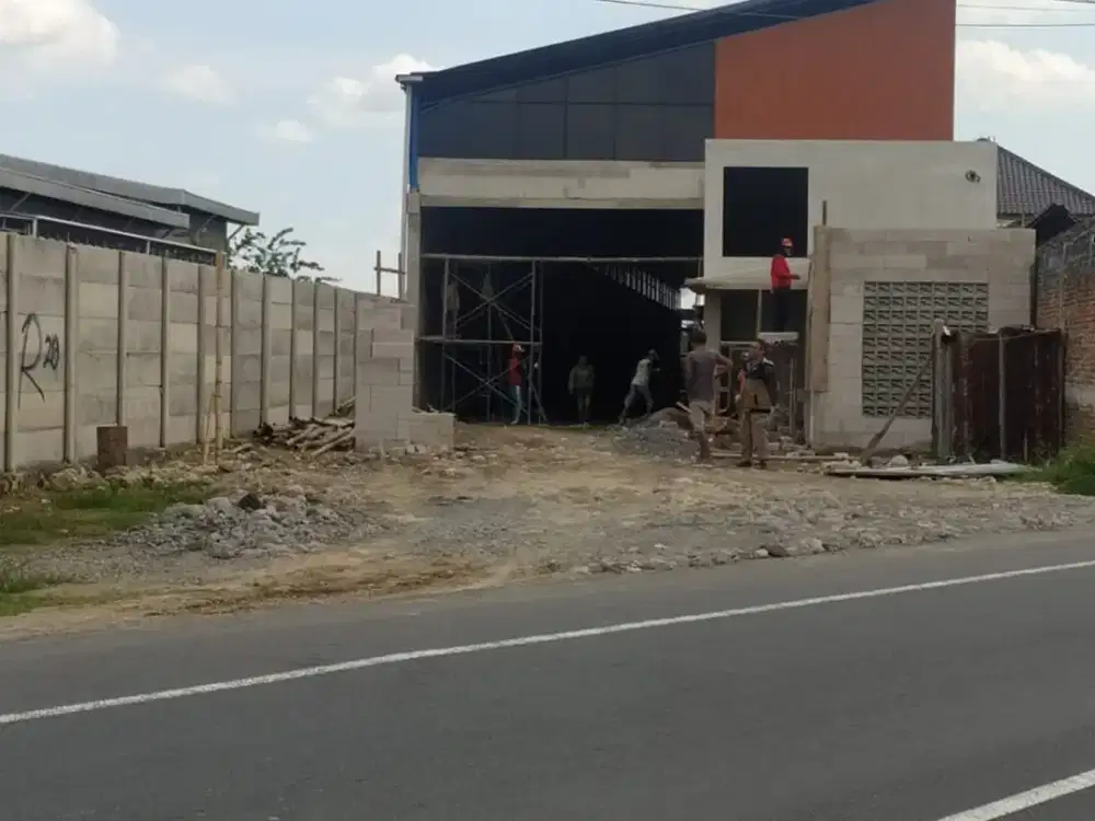 Dijual Gudang Zona Industri Lokasi Gatak,Sukoharjo Luas 1300m2