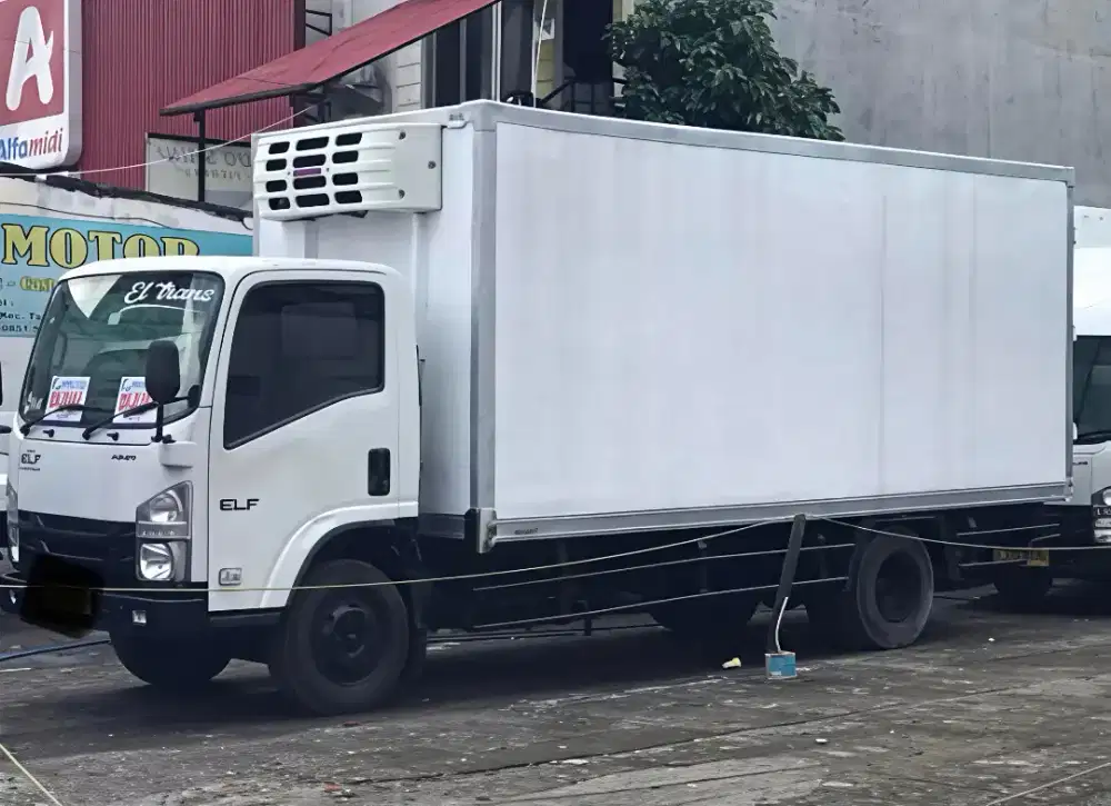 Isuzu GIGA NMR81 ps125 Long double box Freezer beku 2022