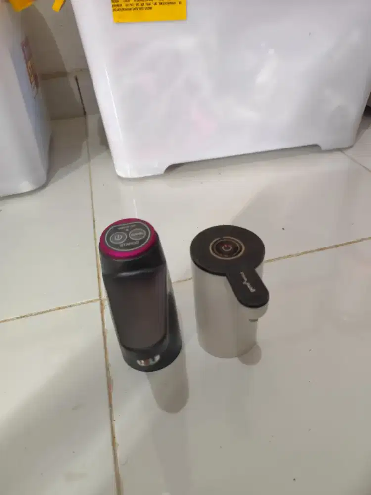 Pompa galon air Gratis