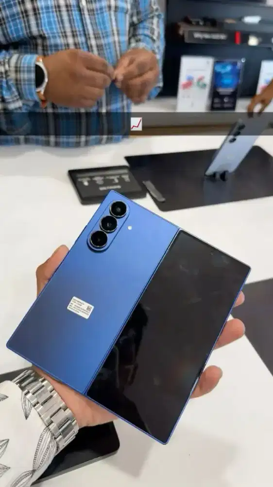 SAMSUNG ZFOLD 7 FREE GALAXY BUDS