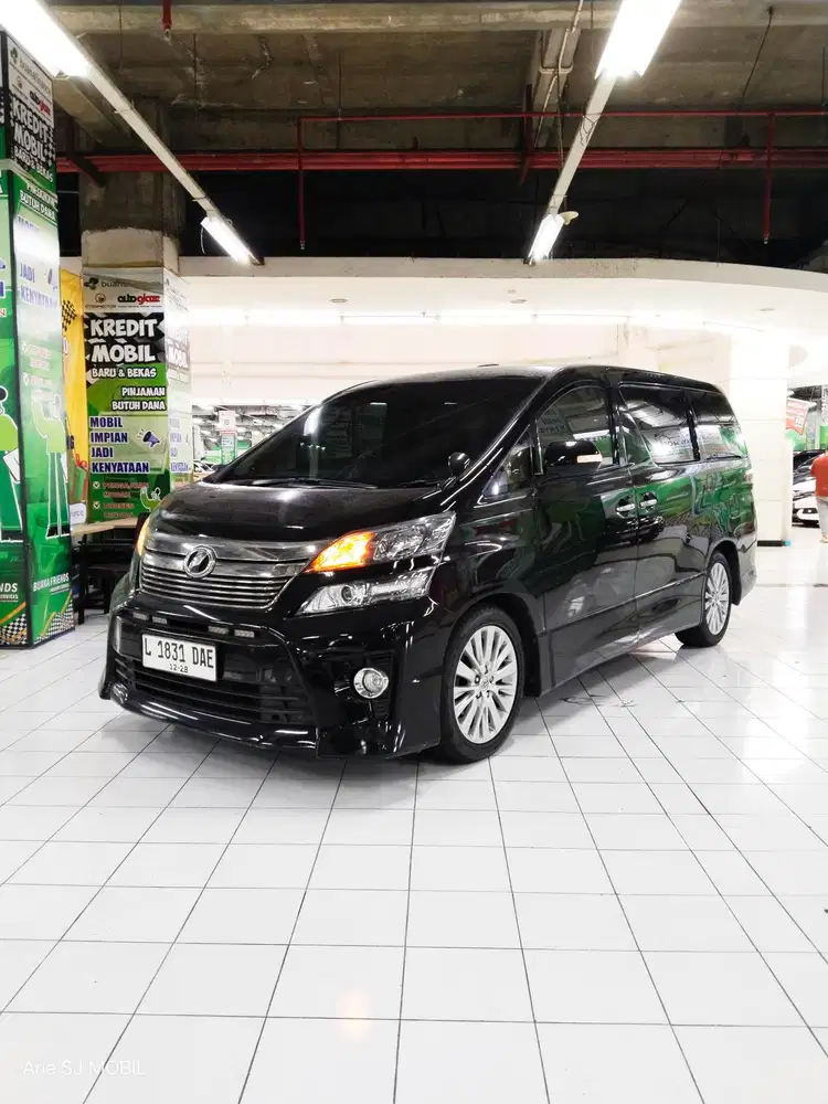 Toyota Vellfire 2013 Bensin