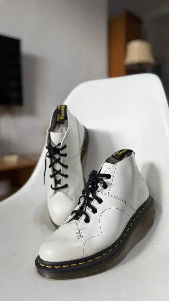 DR. Martens Church Original