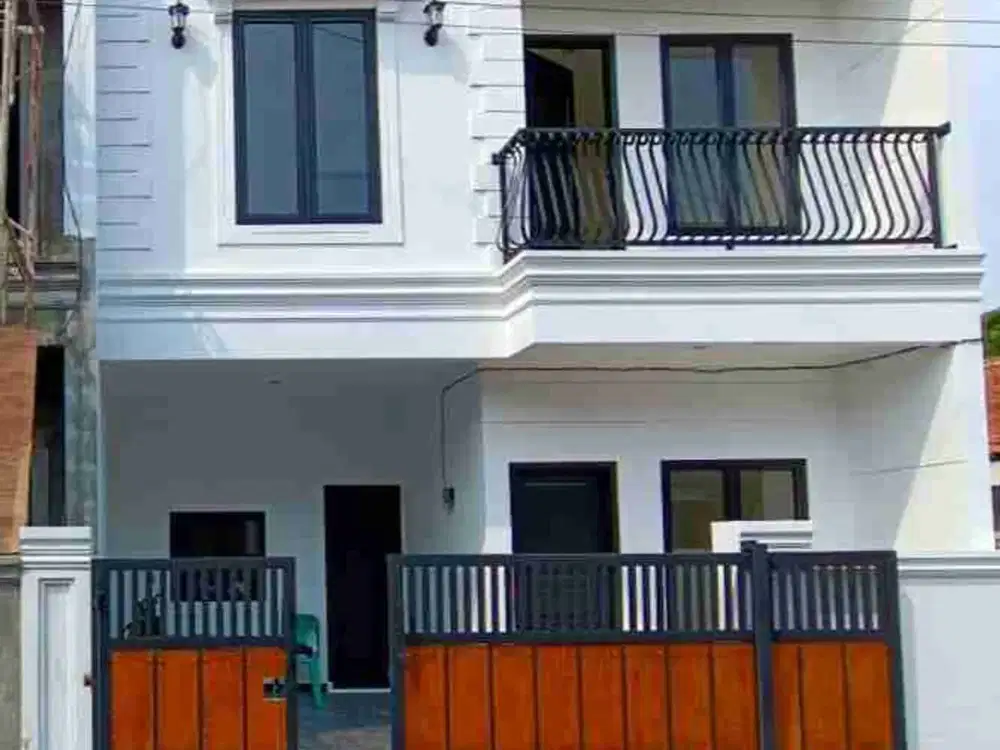 rumah minimalis Ciputat dekat UIN dan MRT Lebak bulus