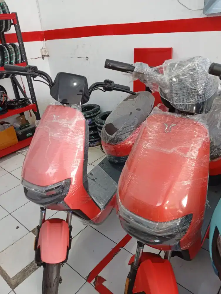 SEPEDA LISTRIK UWINFLY PROMO AKHIR TAHUN