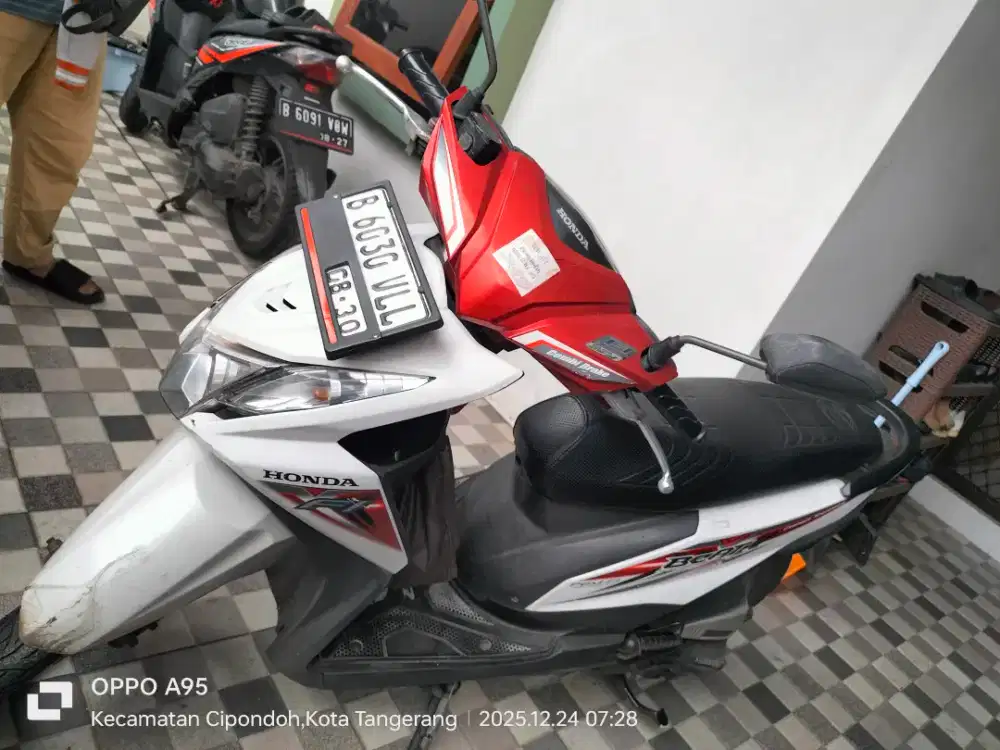 Jual Honda Beat 110 cc th 2015