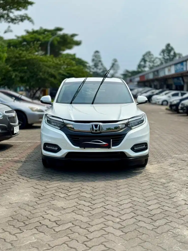 (Cash) HR-V SE at 2019 putih dp 5jt hrv crv kredit murah