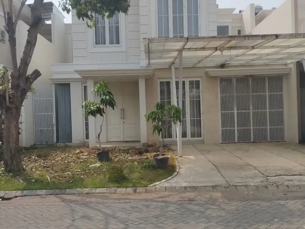 Rumah Palm Beach Pakuwon City