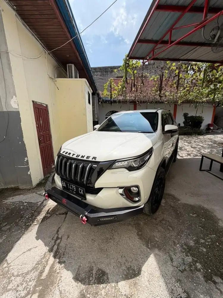 TOYOTA FORTUNER  VRZ 2.4 DIESEL 2016 AUTOMATIC