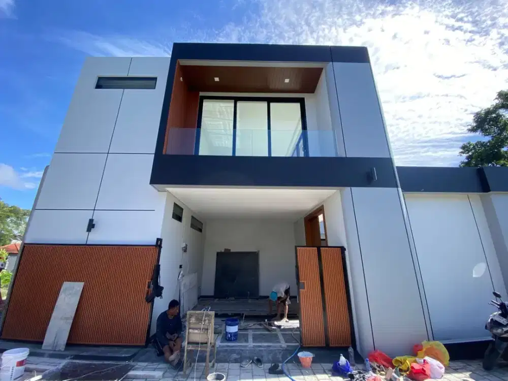 Luxurious Modern Villa 3 Beds in Berawa Canggu