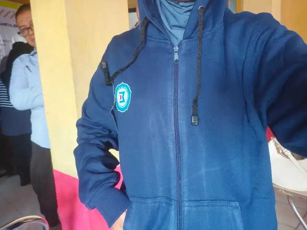 Jaket/ sweater cewek dan cowok