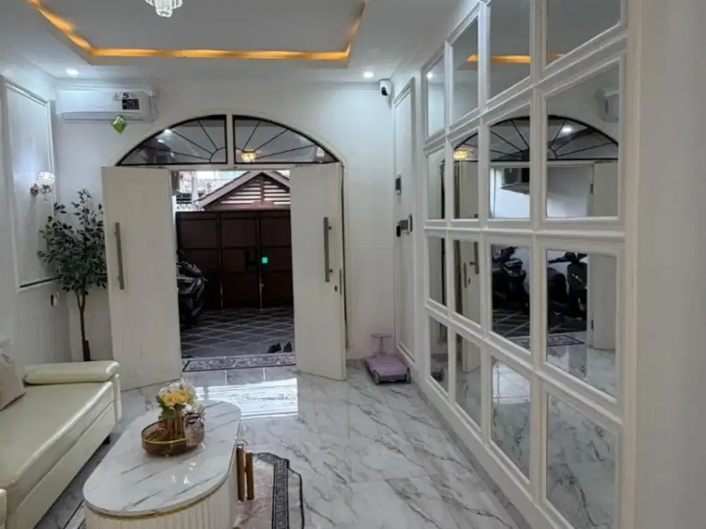 Dijual Rumah Bagus FULL FURNISH Kemanggisan Jakarta Barat