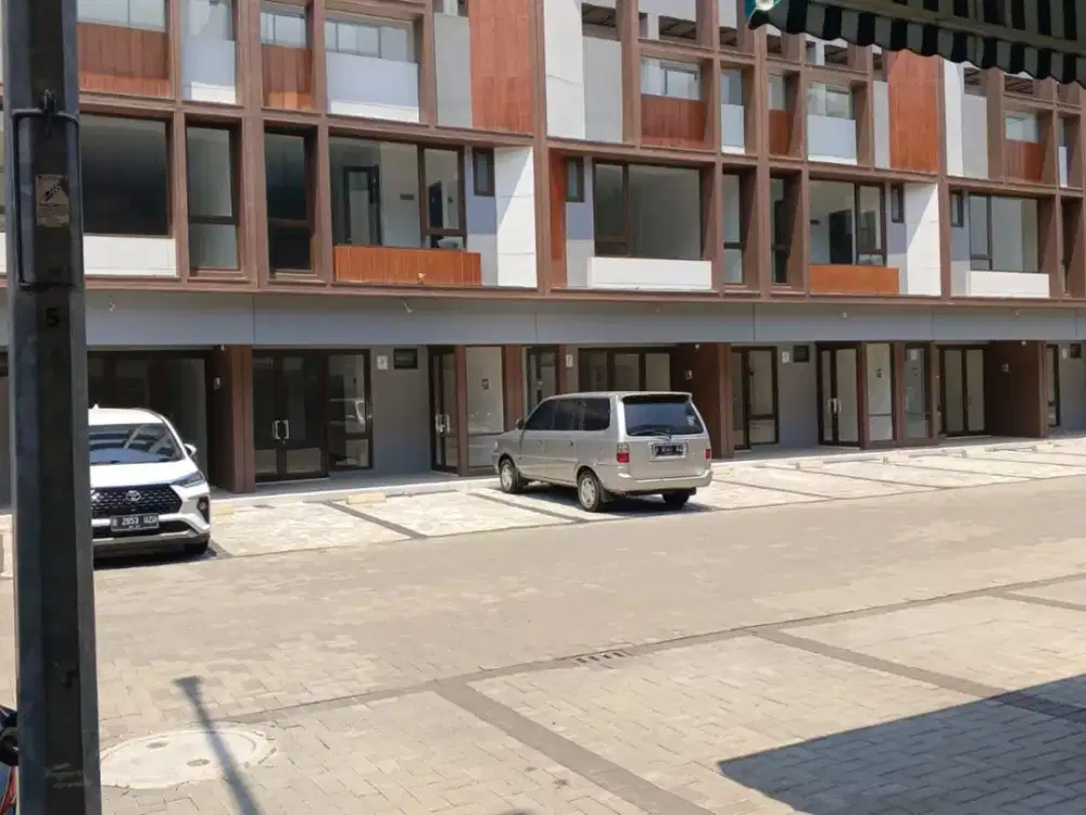 Ruko Modern 3 Lantai di Kawasan Lbd Commercial – Cocok untuk Usaha & Kantor BSD City