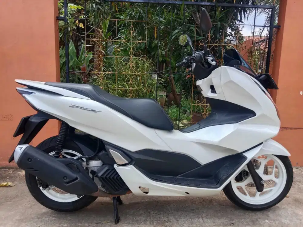 Honda PCX 160 th 2022 cash/kredit boleh