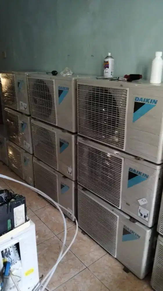 AC Daikin 1/2 pk - 1 pk Ready second like new hemat listrik