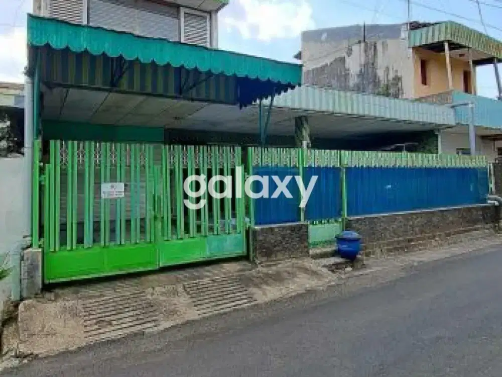 Rumah Bagus 6 Kamar Dekat Pasar Tawangmangu Malang GMK02774