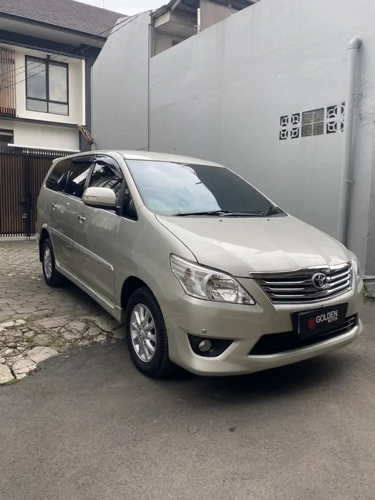 Toyota innova v 2012 diesel manual 60.000km