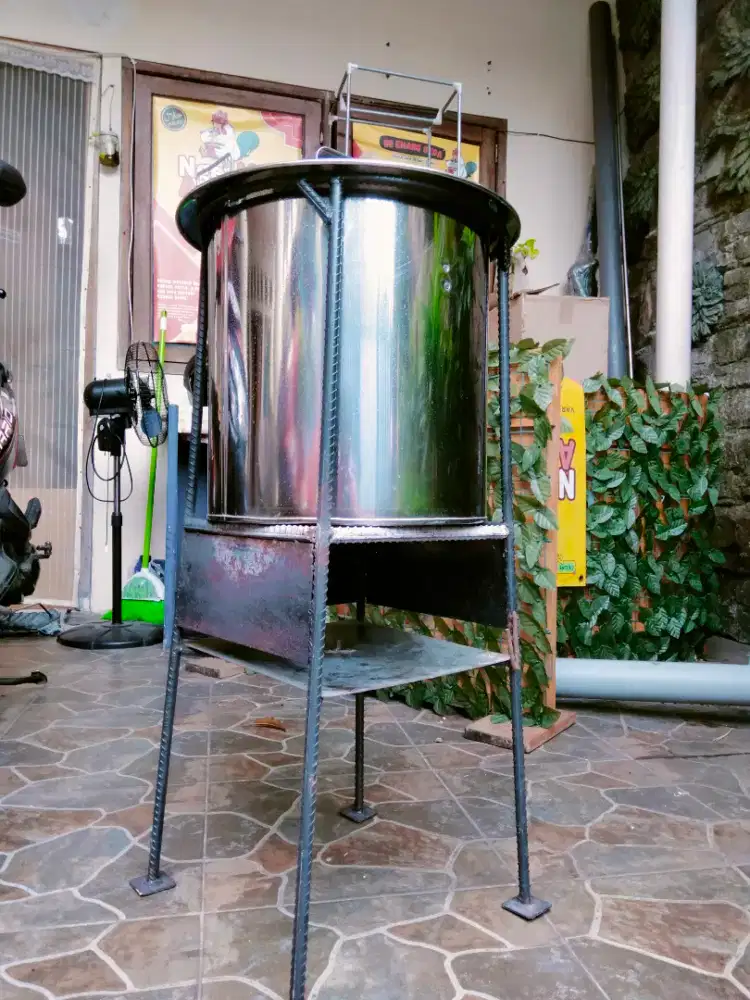 DANDANG & TUNGKU MIE AYAM, murah, baru pakai 1bln.Bonus serok kuningn.