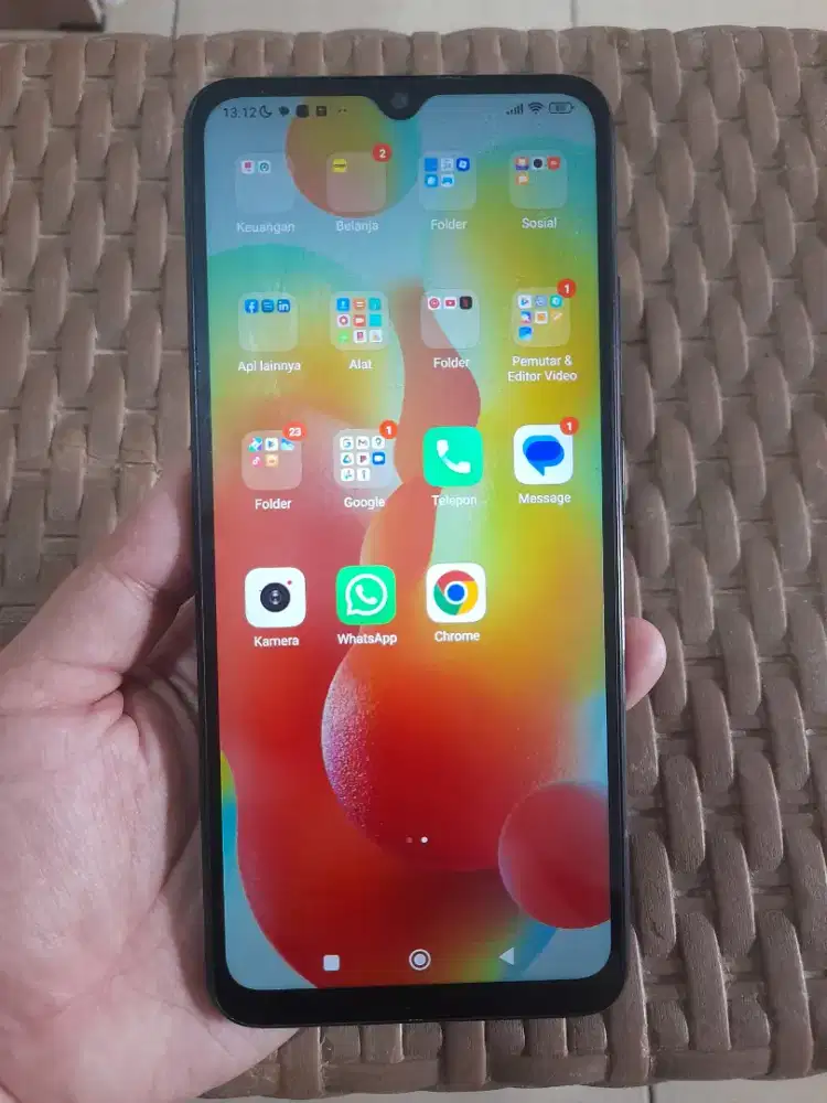 Redmi 12C-Finger.4G.ram 3GB/32GB.GOLDEN PONSEL