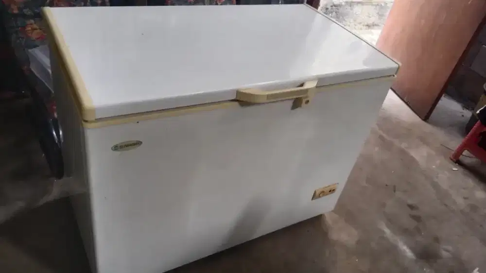 Freezer box 315 liter merk sansio