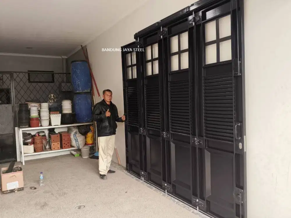Pintu garasi rumah powder coating, tahan lama, bergaransi