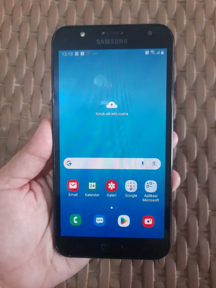 Galaxy J7 Core-4G Lte.Amoled.ram 2GB/32GB.GOLDEN PONSEL