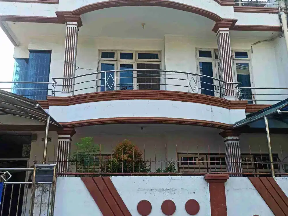 JUAL CEPAT Kavling Polri Jelambar Jakarta Barat Rumah 3 Lantai SHM 4,9 M Nego