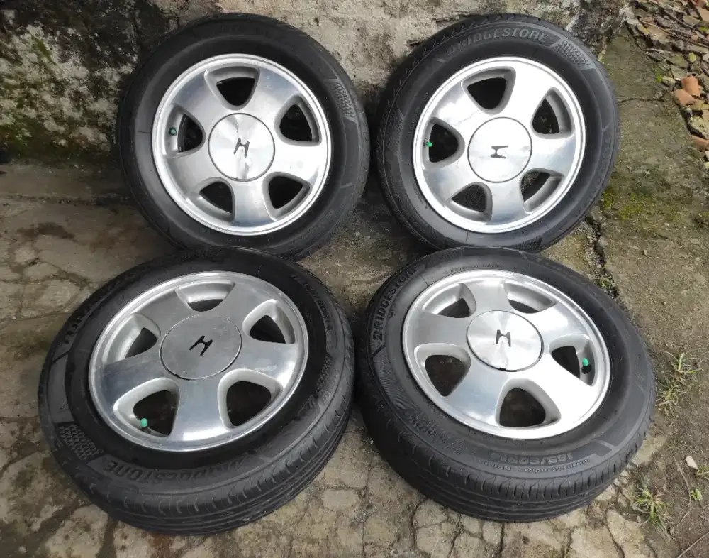 Velg r14 grand civic genio wonder nova estilo ferio freed jazz brio
