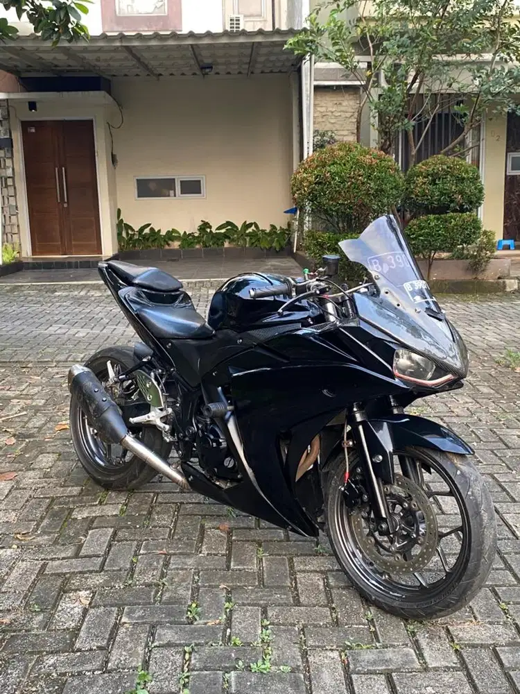YAMAHA R25 V1 SURAT LENGKAP HITAM