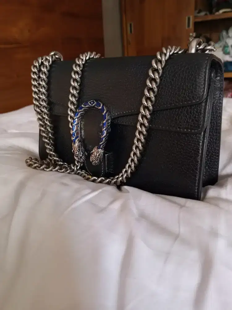 Gucci preloved beli 40000 dirham