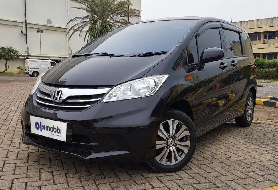 TDP 5,JT Honda Freed 1.5 S Bensin-AT Coklat 2012