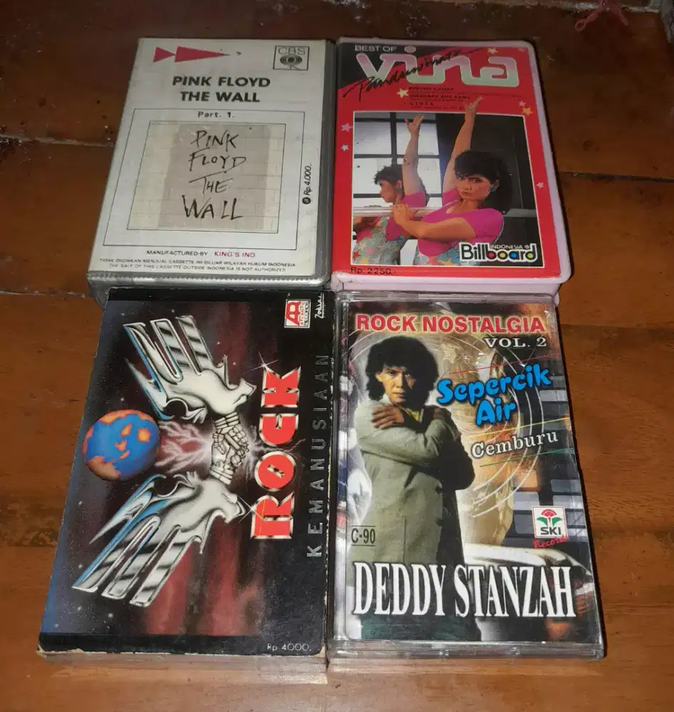 Kaset pita sepaket