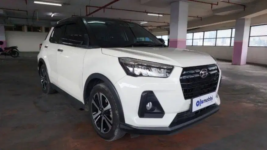 Pajak Panjang TDP 10JT Daihatsu Rocky 1.0 R ASA Bensin-AT 2021 Putih