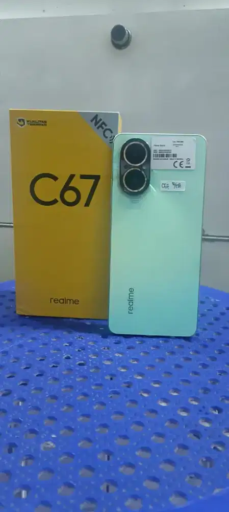 Realme C67 ram 8+8/128gb like new