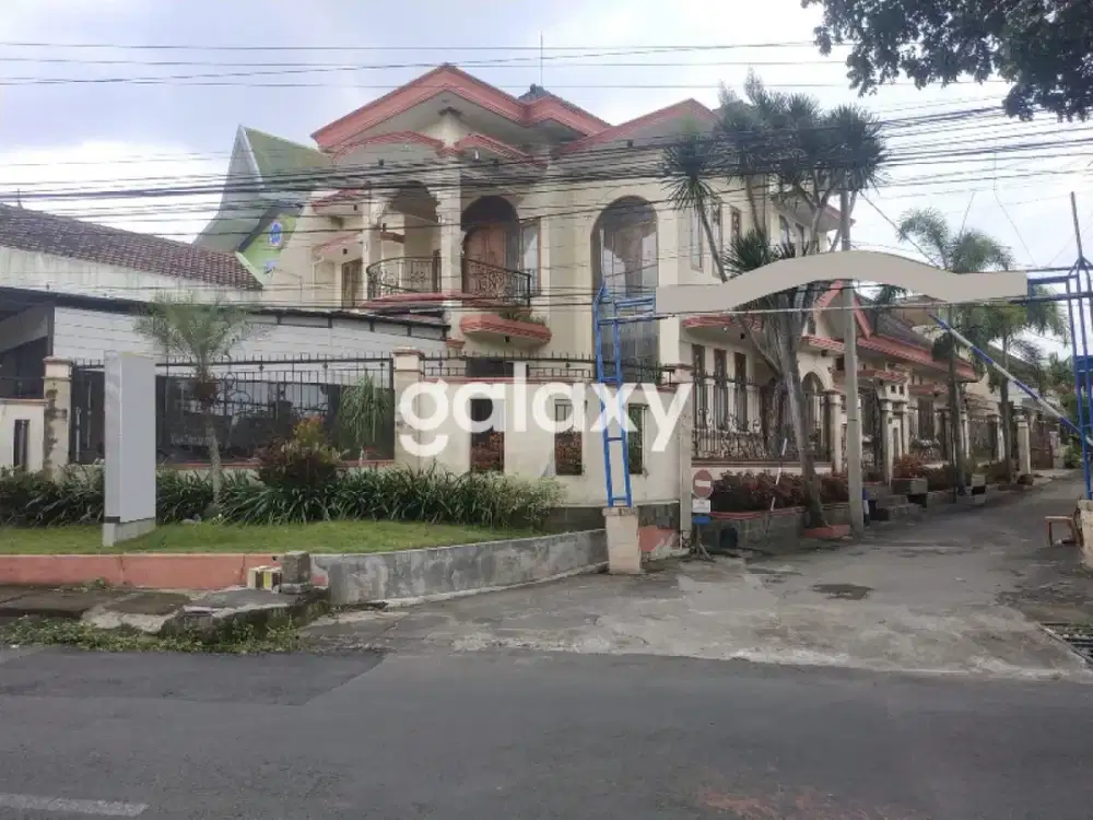 Rumah Mewah Dijual di Sulfat Malang GMK02122