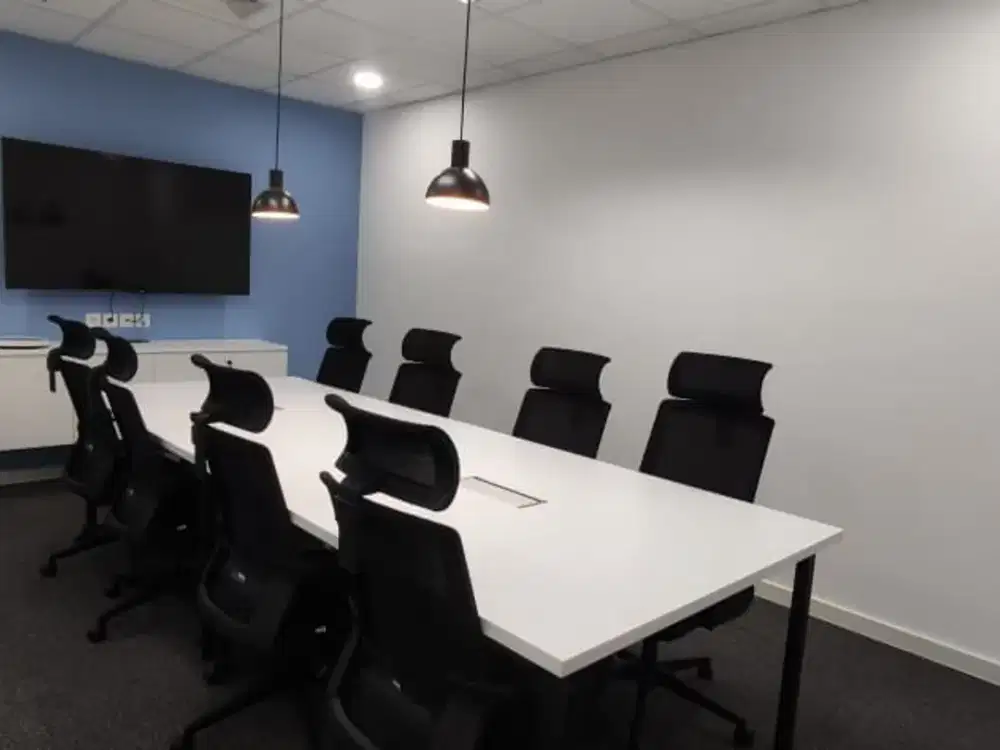 Kantor Unit Furnished 8 Pax at Total Building Jakarta Dekat Mall