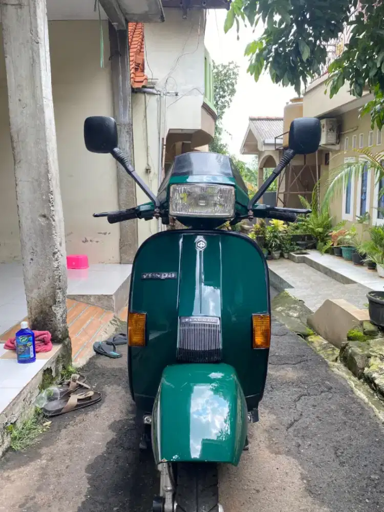 Dijual Cepat!! BU Vespa Excel Tahun 2000
