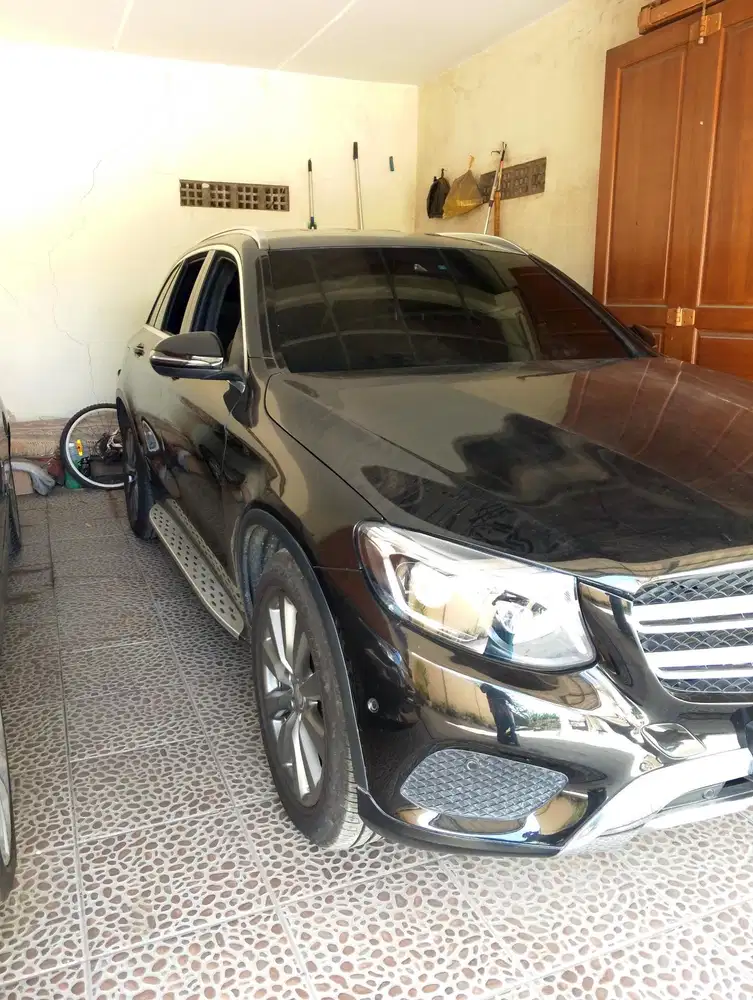 Mercedes-Benz GLC250 2015 Bensin