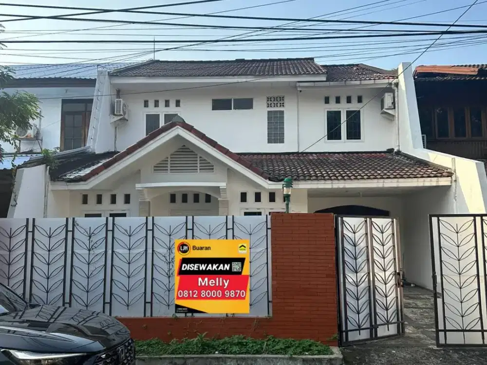 Disewakan Rumah 2 Lantai Komplek Gudang Peluru, Jakarta Selatan