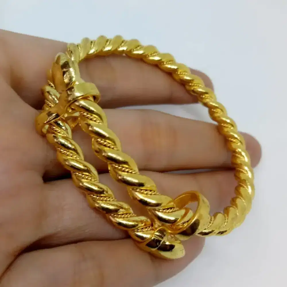 terima jual mas tidak bersuat