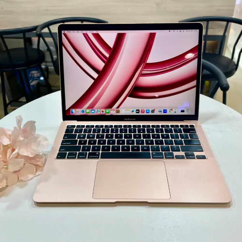 MacBook Air 2020 i3 8/256 13inch